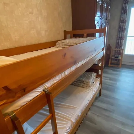 1er Etage Face Pistes A Arette, Parking, Ski-in/ski-out - Fr-1-602-119 *
